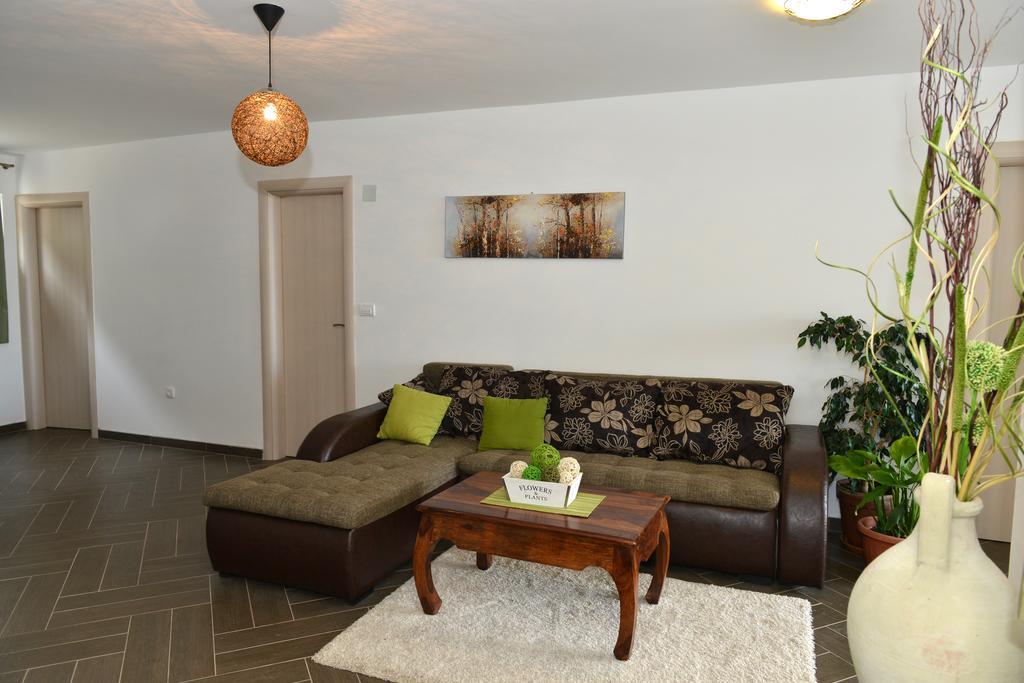 Apartments Kuljace سفيتي ستيفان المظهر الخارجي الصورة